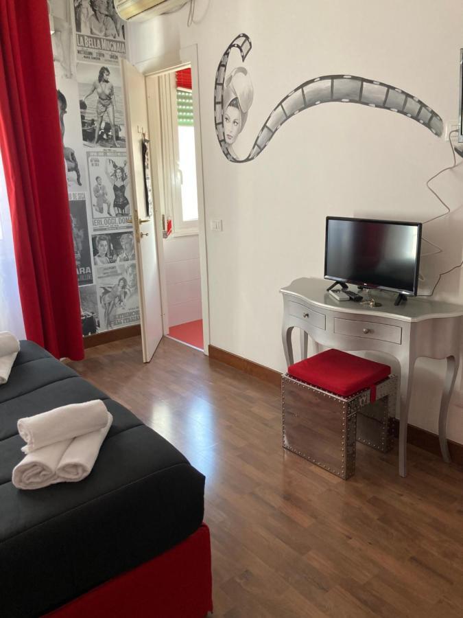 Al Civico 32 Hotel Рим Екстериор снимка